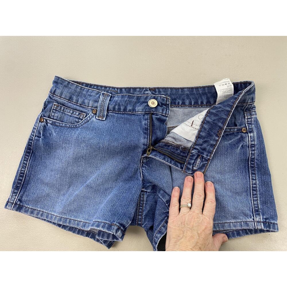 Vintage Y2K Tommy Hilfiger Low Rise Jean Shorts Women 6 Blue Flap Pockets 32x3.5 - Picture 9 of 13